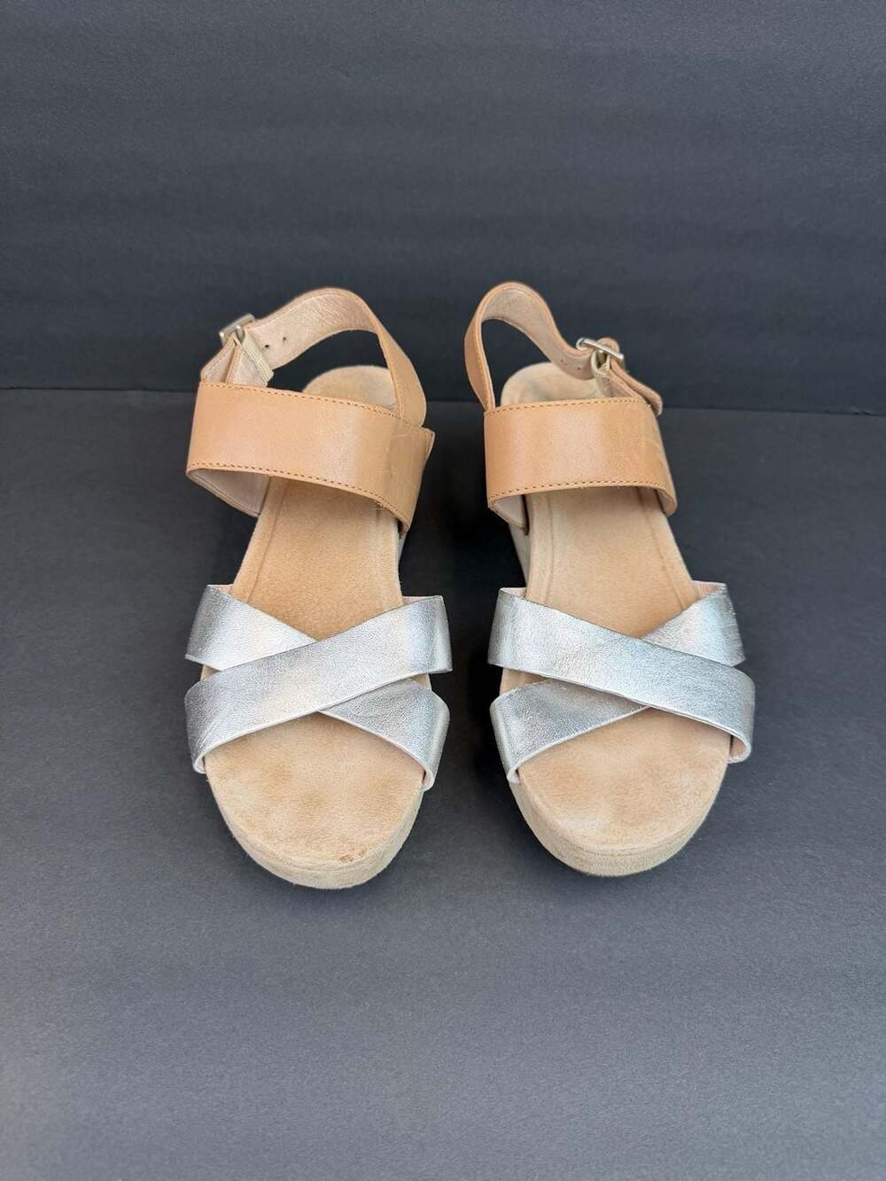 Dansko Women's Metallic Silver  Tan Leather Platform Wedge Sandals US 8.5 EU 39